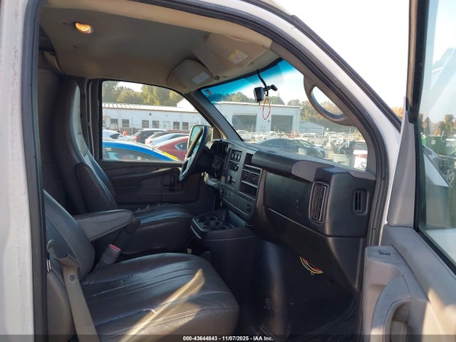 43644843 :رقم المزاد ، 1GCZGUCB6E1208358 vin ، 2014 Chevrolet Express 3500 Work Van مزاد بيع
