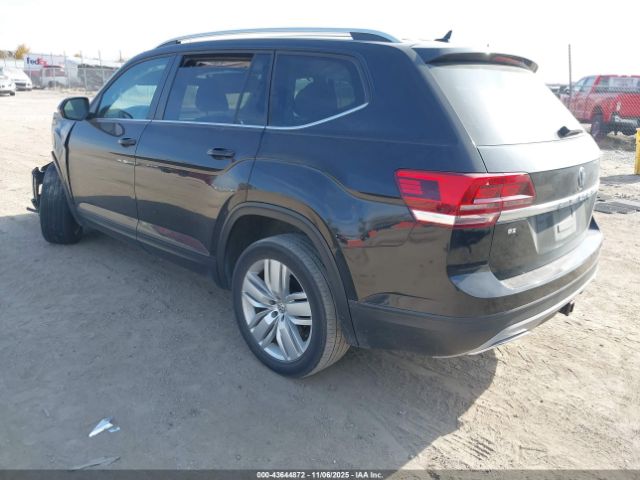 2019 VOLKSWAGEN ATLAS 1V2WR2CA7KC538145 Photo 2