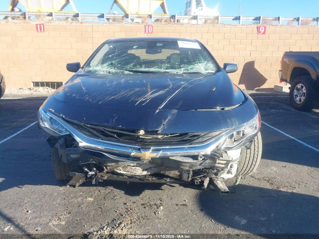1G1ZE5SX3LF021824 Chevrolet Malibu Fwd Premier