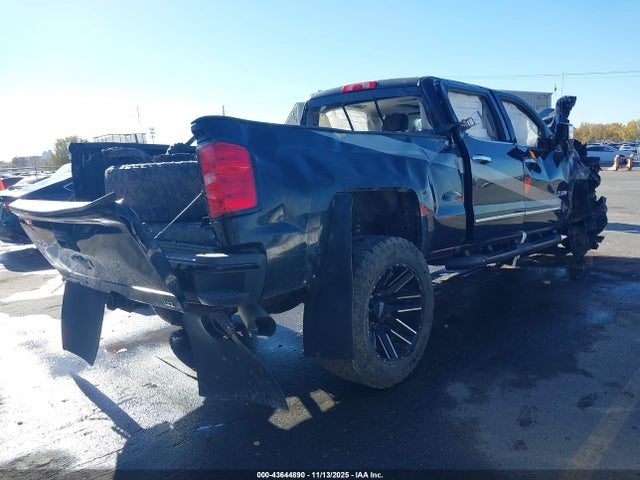 1GC1KWEYXHF165045 Chevrolet Silverado 2500hd Ltz