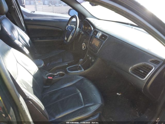 2013 CHRYSLER 200 1C3CCBCG9DN523880 Photo 4