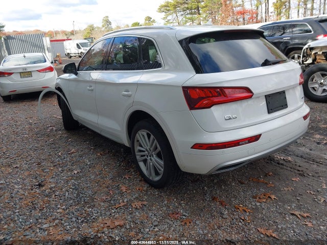 2020 AUDI Q5 WA1BNAFY7L2016812 Photo 2