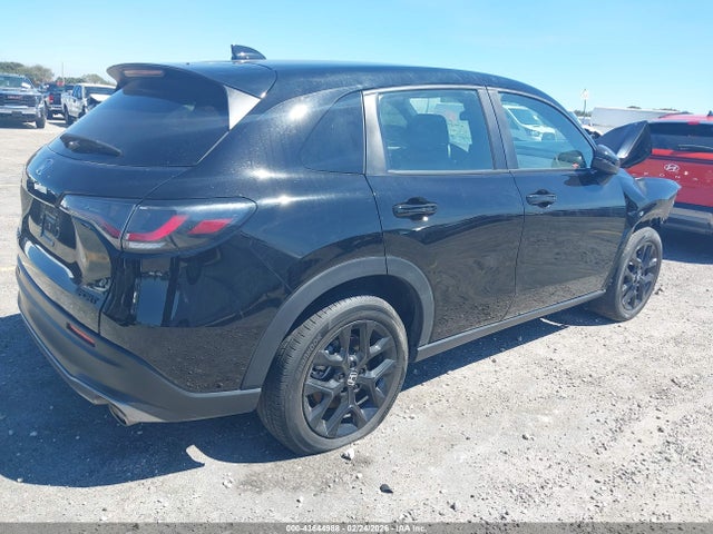 2024 HONDA HR-V 3CZRZ1H50RM761313 Photo 3