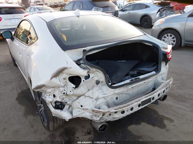 2017 TOYOTA 86 JF1ZNAA19H8704352 Photo 5