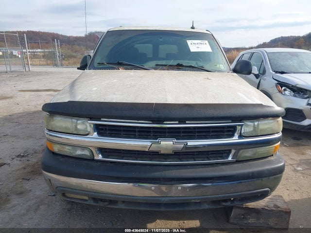2002 Chevrolet Suburban 2500 Ls მანქანა იყიდება აუქციონზე, vin: 3GNGK26G72G308460, აუქციონის ნომერი: 43645024