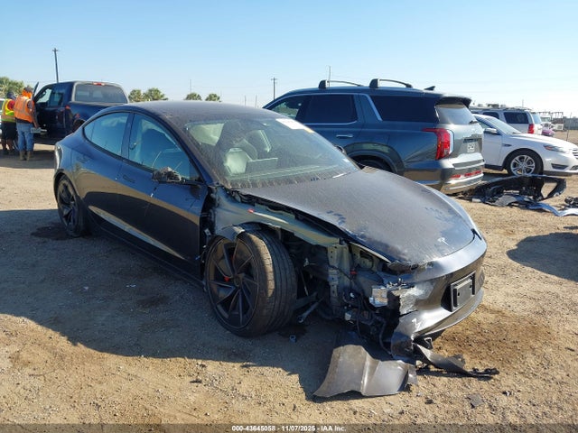 2025 TESLA MODEL 3 5YJ3E1ET0SF953948 Photo 0