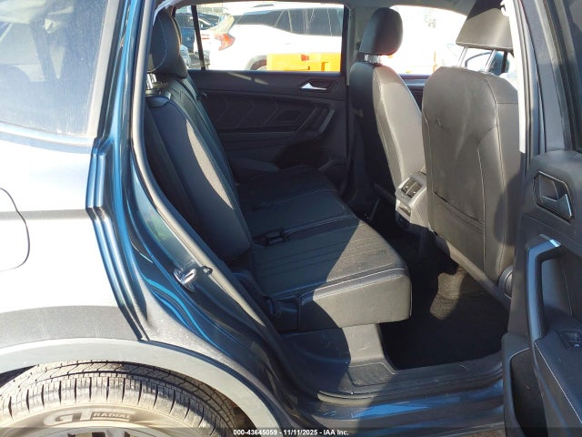Aukcja sprzedaży 2023 Volkswagen Tiguan 2.0t Se, vin: 3VV3B7AX5PM045164, numer aukcji: 43645059
