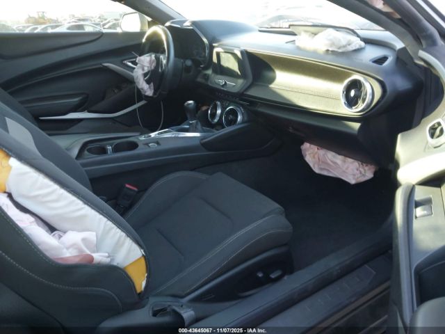 2016 CHEVROLET CAMARO 1G1FA1RS4G0136023 Photo 4