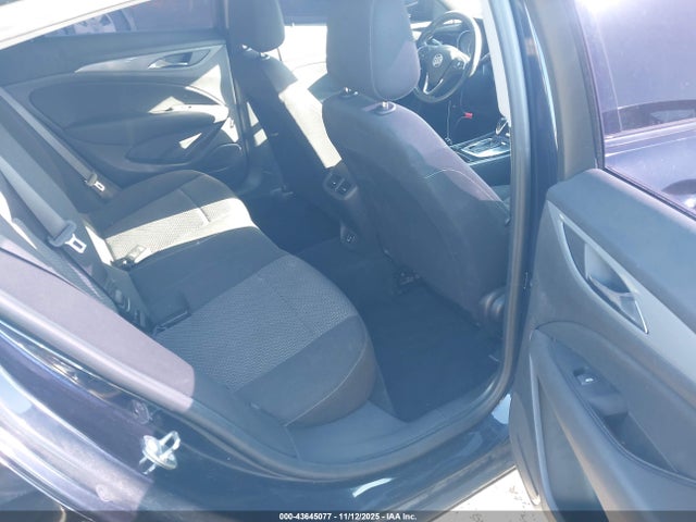 W04GL6SX9J1078477 Buick Regal Sportback Preferred