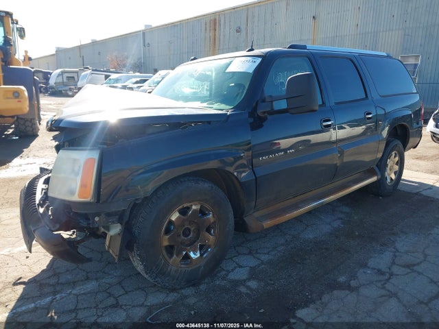2005 CADILLAC ESCALADE ESV 3GYFK66N45G236738 Photo 1