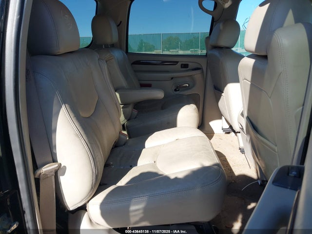 2005 CADILLAC ESCALADE ESV 3GYFK66N45G236738 Photo 7