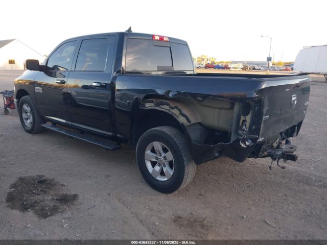 2018 RAM 1500 1C6RR7LG0JS272818 Photo 2