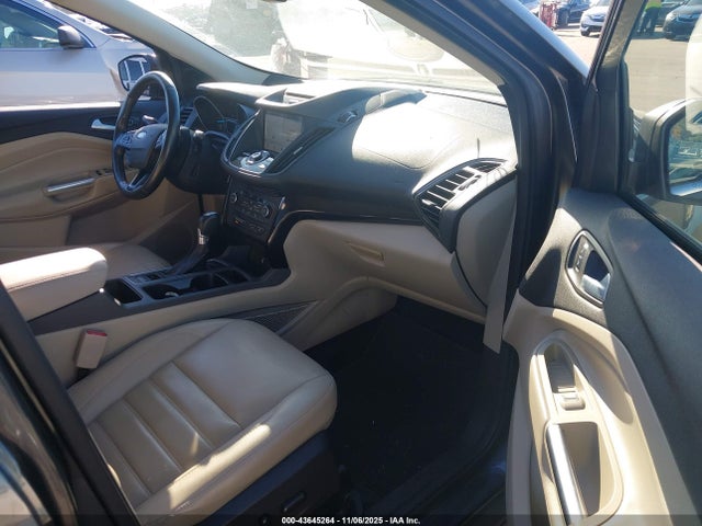 Продаж на аукціоні авто 2017 Ford Escape Titanium, vin: 1FMCU0JD4HUE84886, номер лоту: 43645264