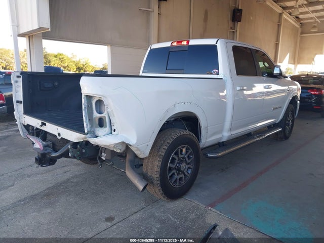 3C6UR5GL7NG252942 RAM 2500 Limited Longhorn 4x4 6&#039;4 Box