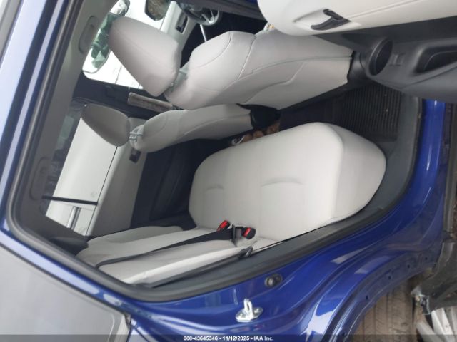 2024 TOYOTA COROLLA CROSS 7MUCAABG7RV096221 Photo 7