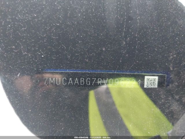 2024 TOYOTA COROLLA CROSS 7MUCAABG7RV096221 Photo 8