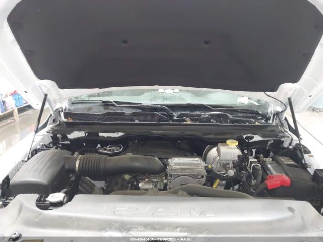 2024 RAM 1500 1C6SRFMT8RN127091 Photo 9