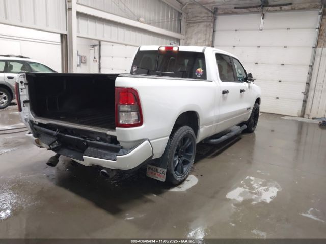 2024 RAM 1500 1C6SRFMT8RN127091 Photo 3