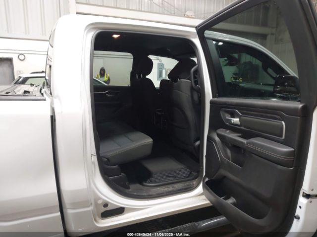 2024 RAM 1500 1C6SRFMT8RN127091 Photo 7