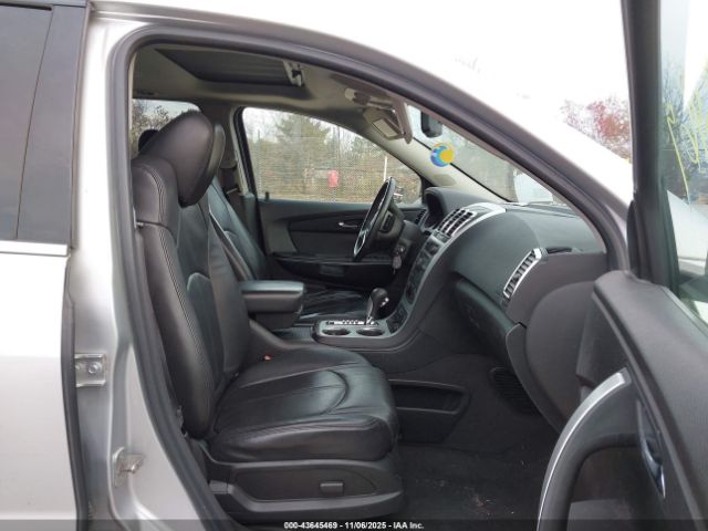 2011 GMC ACADIA 1GKKVRED2BJ416840 Photo 4