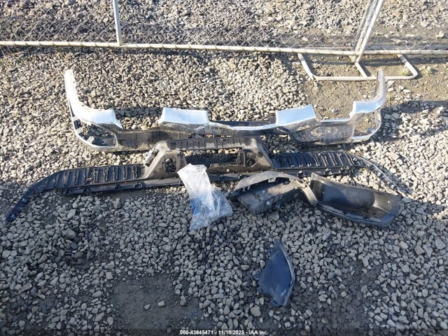 3GCUYDEDXMG209275 Chevrolet Silverado 1500 4wd Standard Bed Lt