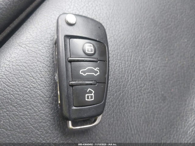 2018 AUDI Q3 WA1ECCFS9JR010167 Photo 10