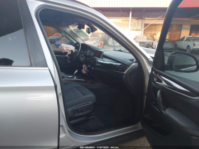 2014 BMW X5 5UXKR2C5XE0H34591 Photo 4