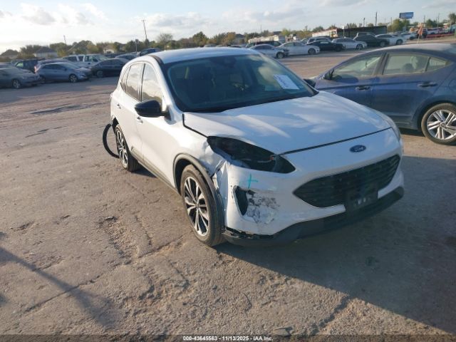 2021 FORD ESCAPE 1FMCU0G68MUA46844 Photo 0