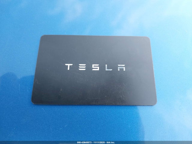 2026 TESLA MODEL Y 7SAYGDED2TF389590 Photo 10