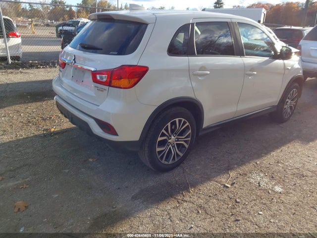 2019 MITSUBISHI OUTLANDER SPORT JA4AR3AU1KU026559 Photo 3