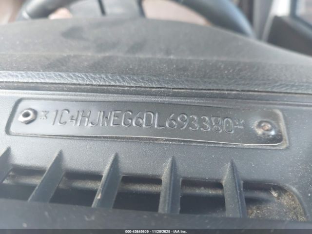 2013 JEEP WRANGLER UNLIMITED 1C4HJWEG6DL693380 Photo 8