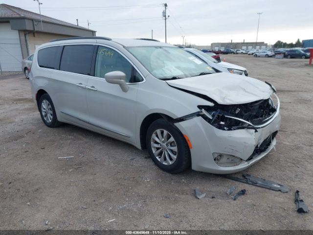 2017 CHRYSLER PACIFICA 2C4RC1BG5HR621802 Photo 0