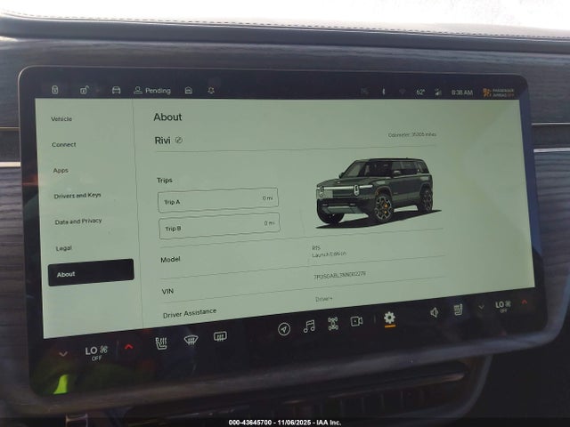 Rivian R1s 2022 7PDSGABL3NN002278 Image 15
