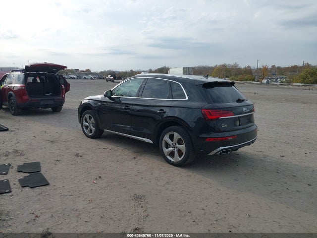 2023 AUDI Q5 WA1FAAFY2P2008944 Photo 2