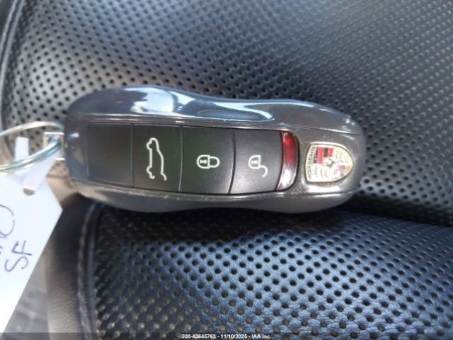 2012 PORSCHE CAYENNE WP1AB2A21CLA44729 Photo 10