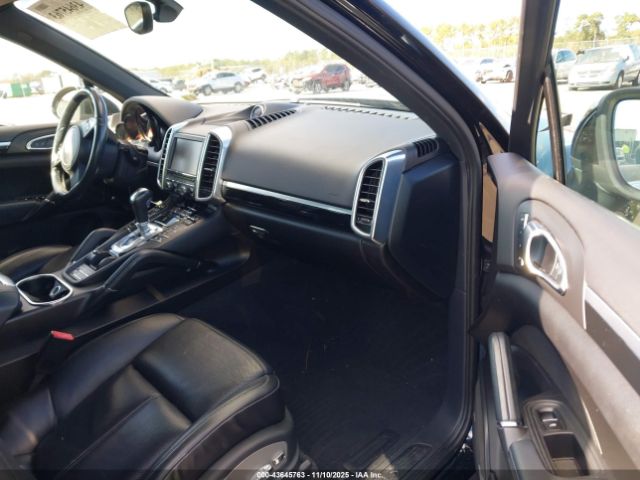 2012 PORSCHE CAYENNE WP1AB2A21CLA44729 Photo 4