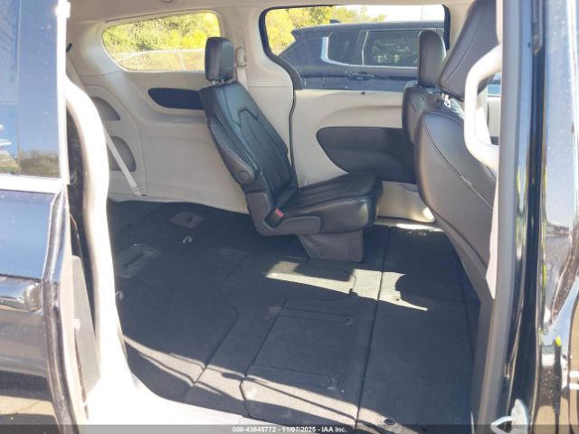 2024 CHRYSLER PACIFICA 2C4RC1BG0RR172014 Photo 7