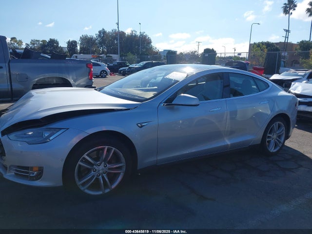 Aukcja sprzedaży 2014 Tesla Model S P85, vin: 5YJSA1H11EFP61461, numer aukcji: 43645819