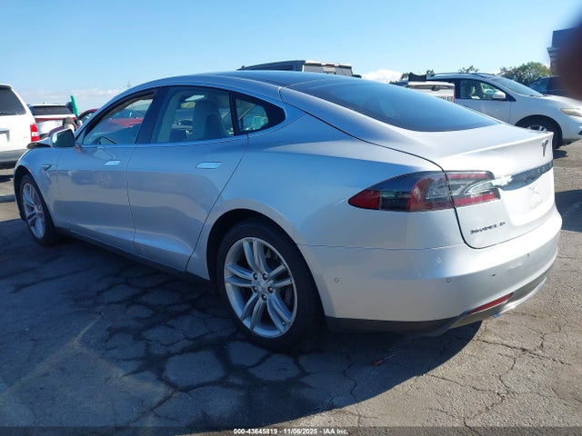 Aukcja sprzedaży 2014 Tesla Model S P85, vin: 5YJSA1H11EFP61461, numer aukcji: 43645819