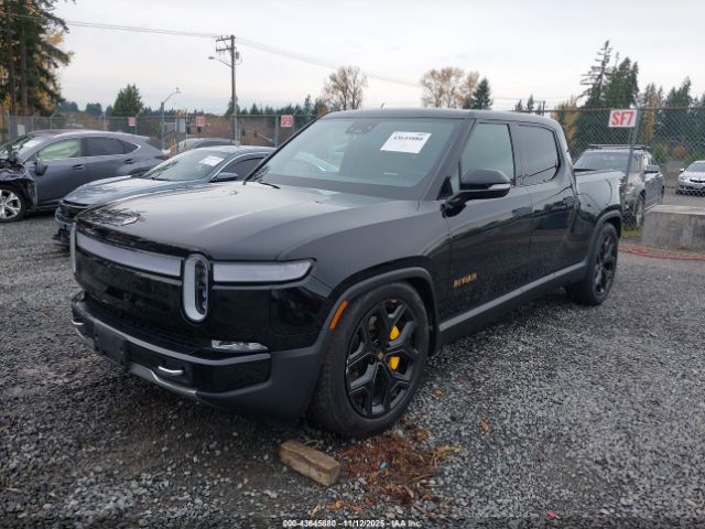 2023 RIVIAN R1T 7FCTGAAA3PN017789 Photo 1