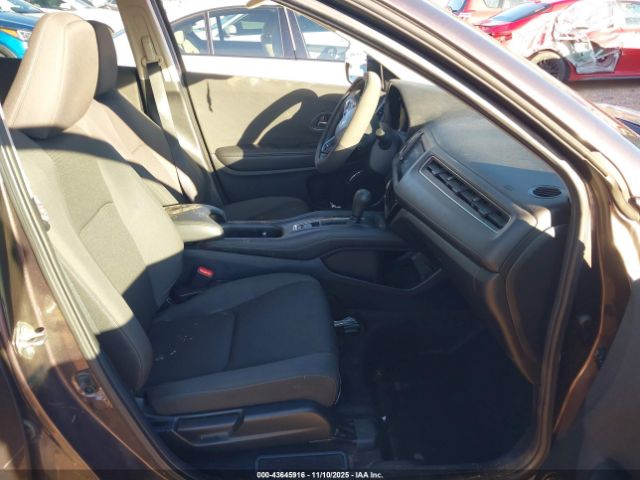 2019 HONDA HR-V 3CZRU5H57KM718860 Photo 4