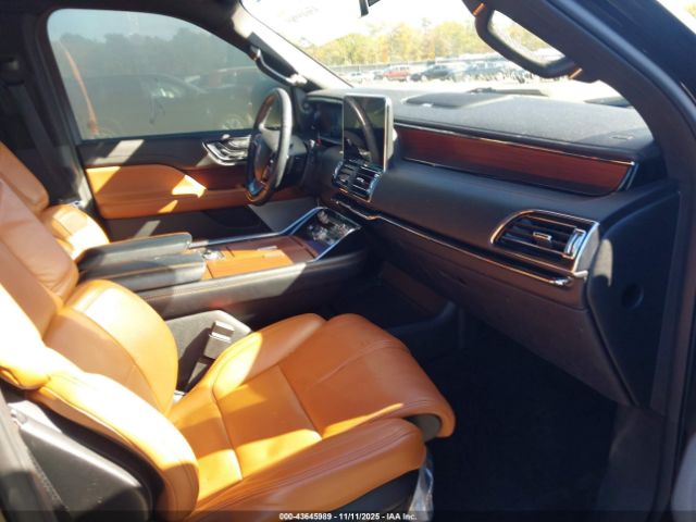 2021 LINCOLN NAVIGATOR 5LMJJ2LT3MEL14665 Photo 4