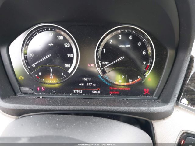 2018 BMW X1 WBXHT3C34J5L32631 Photo 6