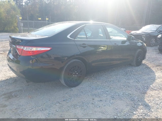 Toyota CAMRY LE 2016 4T4BF1FK7GR547888 Image 4