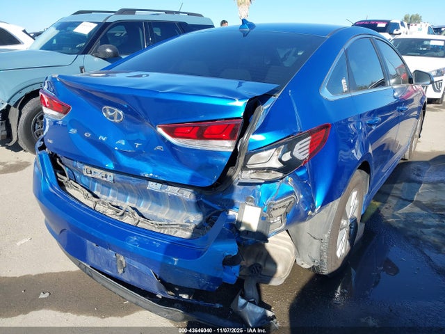 5NPE24AF8KH781818 Hyundai SONATA SE