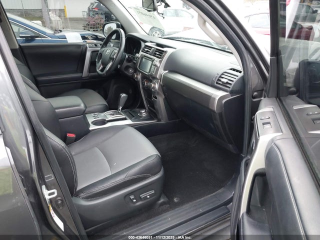 JTEBU5JR8J5538971 Toyota 4runner Sr5 Premium