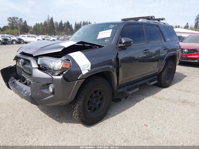 JTEBU5JR8J5538971 Toyota 4runner Sr5 Premium