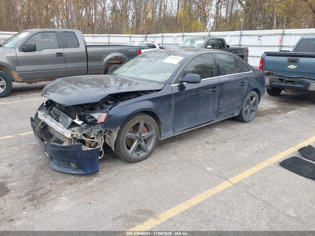 2011 AUDI A4 WAUMFBFL2BN002297 Photo 1