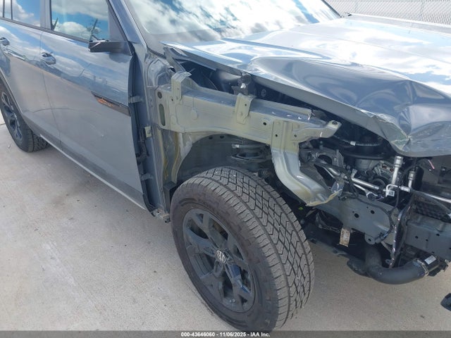 Volkswagen Atlas 2.0t Peak Edition Sel 2024 1V2GR2CA2RC550072 Image 16