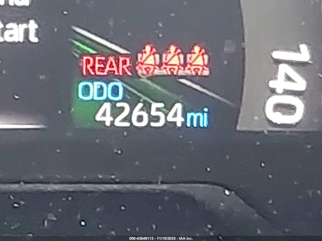 Toyota Rav4 Limited 2019 JTMN1RFV8KD007414 Image 16